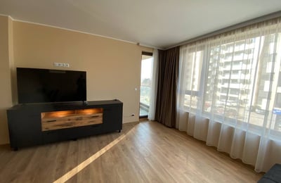 Долгосрочная аренда современной 3-комнатной квартиры, район Бриз, Варна, Болгария